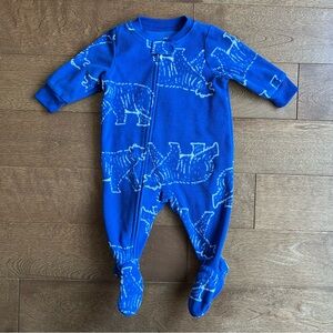 3/$10 CARTERS Baby boy fleece pyjamas 3m